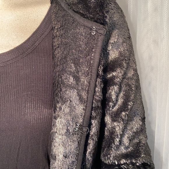 ELEVENSES UNREAL Faux Fur Jacket - Picture 10 of 11